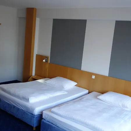 Plaza Nord Hotel 3*